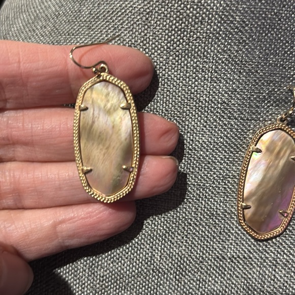 Kendra Scott statement earrings with Kendra Scott dust bag - Picture 7 of 8